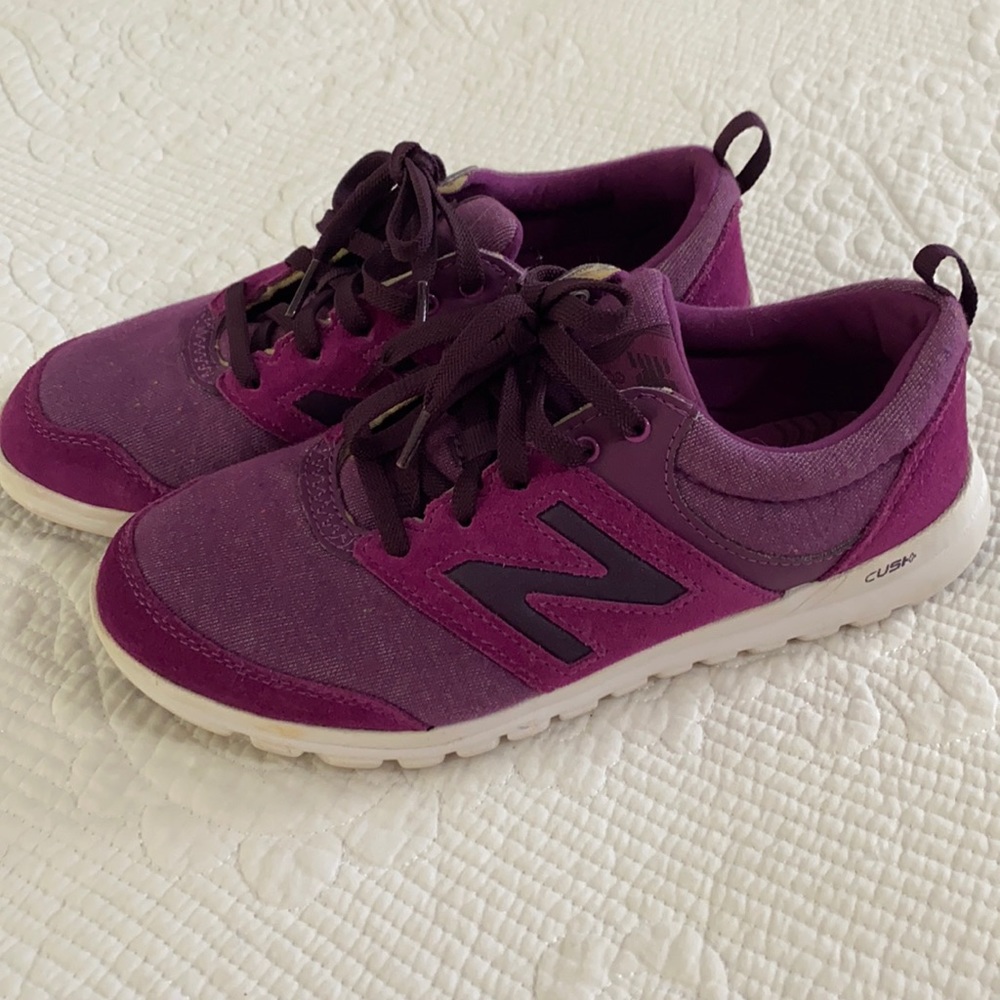 New Balance Cush Purple Sneakers 6.5